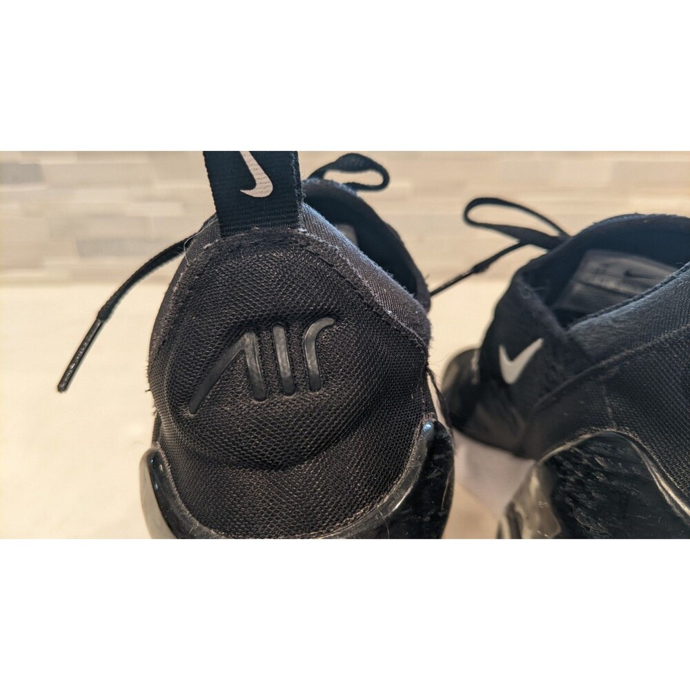 Wmn's NIKE Air Max 270 Black/White Breathable Mesh Lightweight Running Shoe 7.5 - Picture 8 of 14
